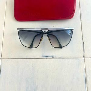 Women's Laura Biagiotti Vintage Sunglasses